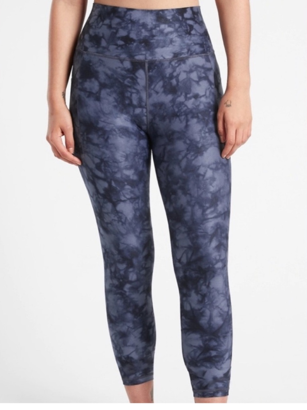 athleta salutation stash printed 7/8 leggings